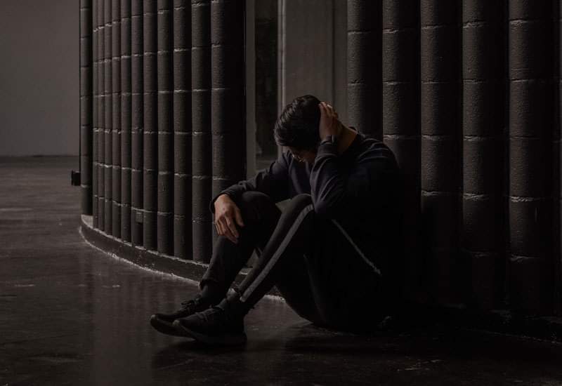 Frika nga braktisja dhe mendimet që e përkeqësojnë atë (1276 fjalë)